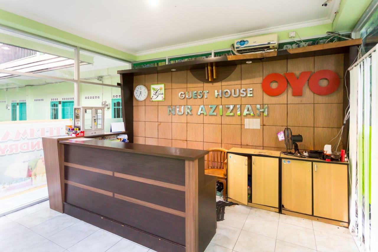 Super Oyo 754 Nur Aziziah Guest House Syariah Balikpapan (Borneo) Exterior foto